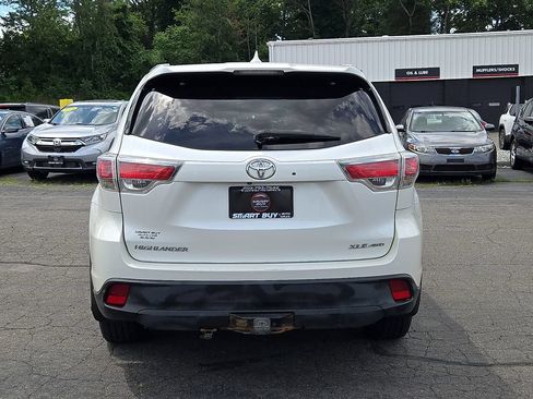 Used 2016 Toyota Highlander XLE AWD/4WD image 6