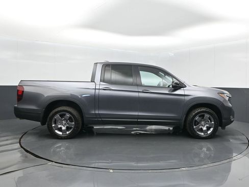 Certified 2024 Honda Ridgeline TrailSport image 25