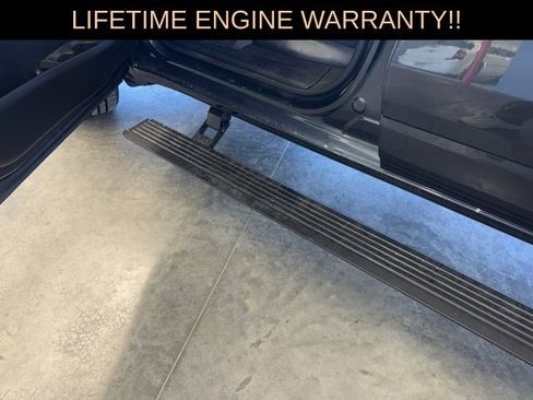 New 2026 RAM 1500 Laramie AWD/4WD image 17