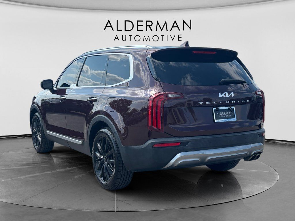 Used 2022 Kia Telluride SX FWD image 3