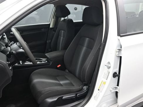 Used 2023 Honda Civic LX image 5