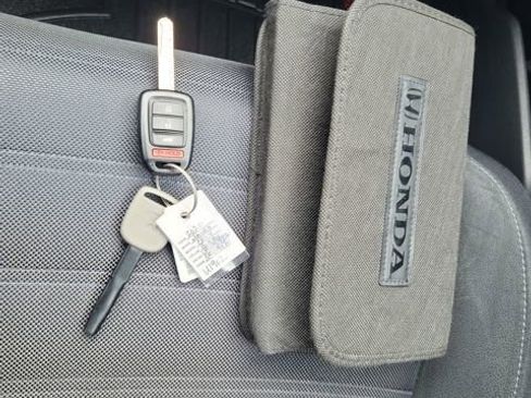 Used 2020 Honda CR-V LX image 26