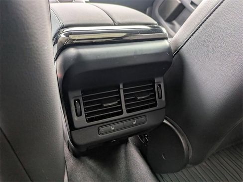 Used 2026 Land Rover Range Rover Evoque S image 13