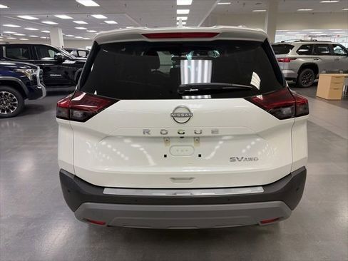 Used 2023 Nissan Rogue SV w/ SV Premium B Package AWD/4WD image 7