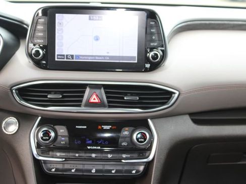 Used 2020 Hyundai Santa Fe Limited image 16