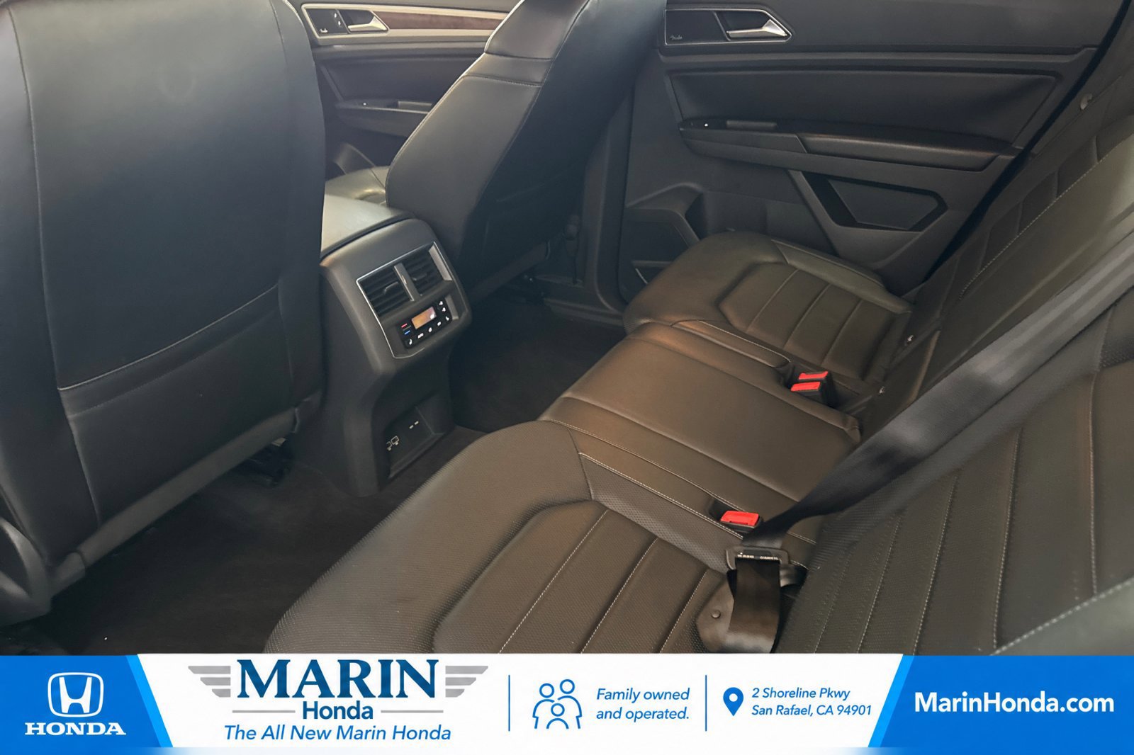 Used 2018 Volkswagen Atlas SEL Premium AWD/4WD image 14
