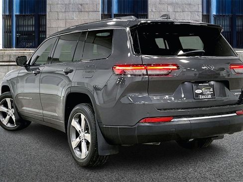 Used 2021 Jeep Grand Cherokee L Limited image 10