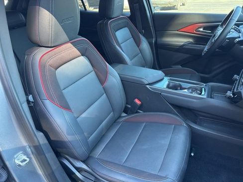 Used 2024 Chevrolet Equinox EV RS image 30