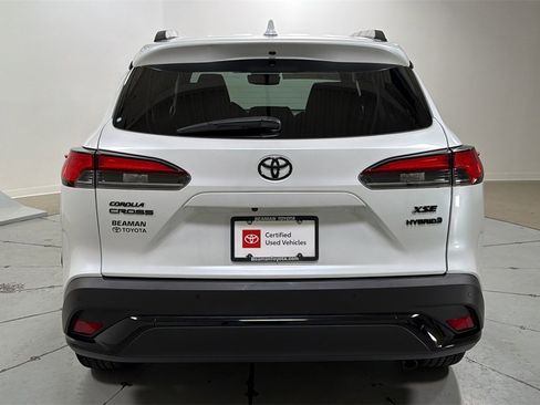Certified 2024 Toyota Corolla Cross XSE w/ Convenience Package image 4