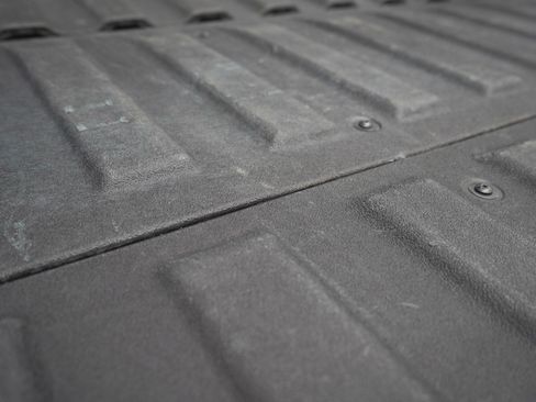 Used 2025 GMC Sierra 1500 AT4 w/ AT4 Premium Package image 18