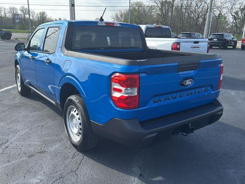 Used 2025 Ford Maverick XL w/ Equipment Group 102A AWD/4WD image 4