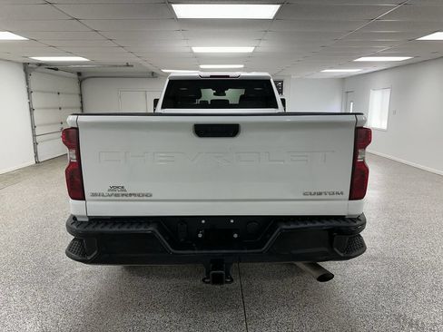 Used 2024 Chevrolet Silverado 2500 Custom w/ Custom Value Package AWD/4WD image 7