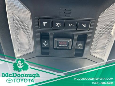 Used 2019 Toyota RAV4 XSE AWD/4WD image 24