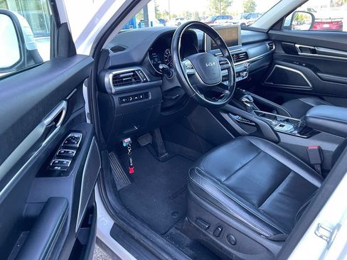 Used 2022 Kia Telluride S AWD/4WD image 5