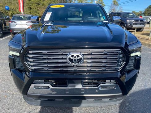 Used 2024 Toyota Tacoma Limited image 20