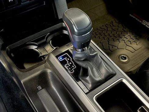 Used 2023 Toyota Tacoma TRD Pro AWD/4WD image 21