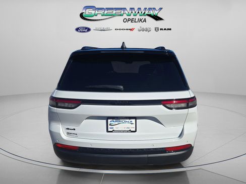 New 2025 Jeep Grand Cherokee Limited image 6