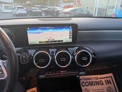 Used 2020 Mercedes-Benz A 220 4MATIC w/ Premium Package image 17