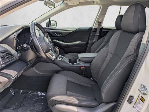 Used 2022 Subaru Outback Premium AWD/4WD image 17