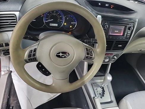 Used 2013 Subaru Forester 2.5X Premium w/ All-Weather Plus Pkg image 11