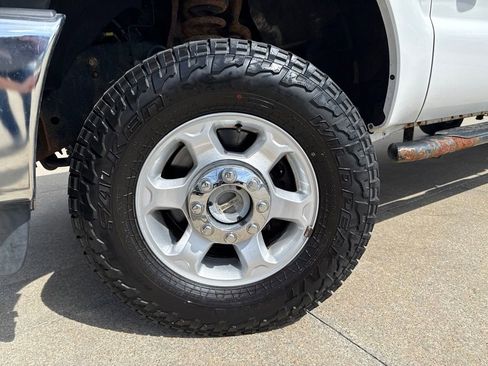 Used 2016 Ford F250 XL w/ XL Appearance Package AWD/4WD image 45