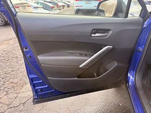 Used 2024 Toyota Corolla Cross XLE image 20