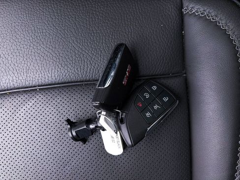 Used 2024 GMC Yukon Denali image 40