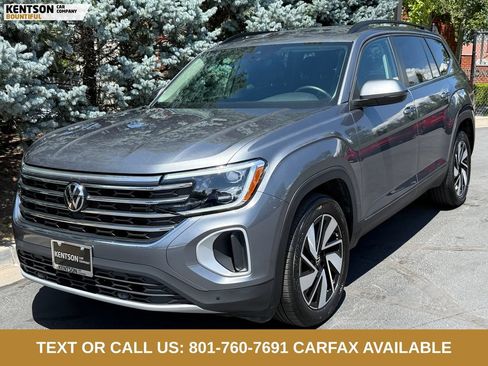 Used 2025 Volkswagen Atlas SE AWD/4WD image 3