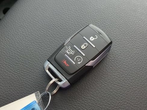 Used 2026 RAM 1500 Big Horn AWD/4WD image 32