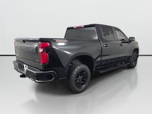 Used 2021 Chevrolet Silverado 1500 LT Trail Boss w/ Bed Protection Package AWD/4WD image 7