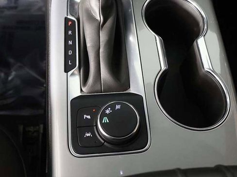 Used 2021 Chevrolet Blazer LT FWD image 44
