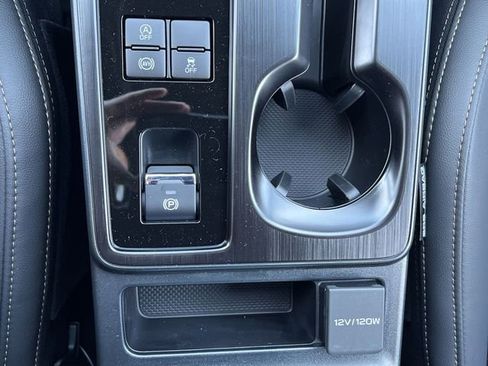 New 2026 Subaru Outback Limited image 18