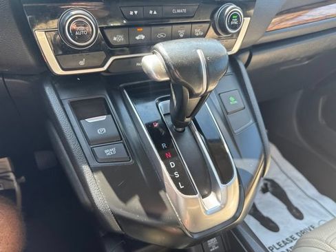 Used 2017 Honda CR-V Touring image 22