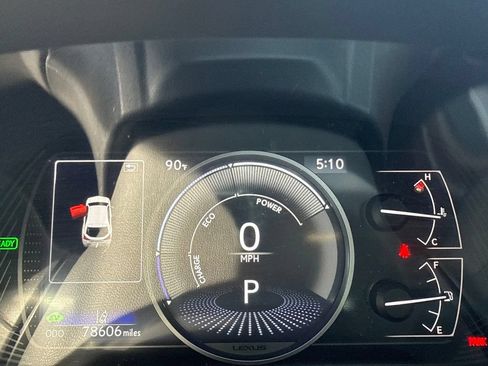 Used 2021 Lexus UX 250h w/ Premium Package AWD/4WD image 13