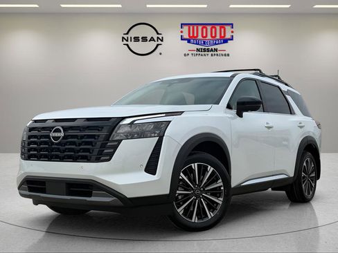 New 2026 Nissan Pathfinder SL image 7