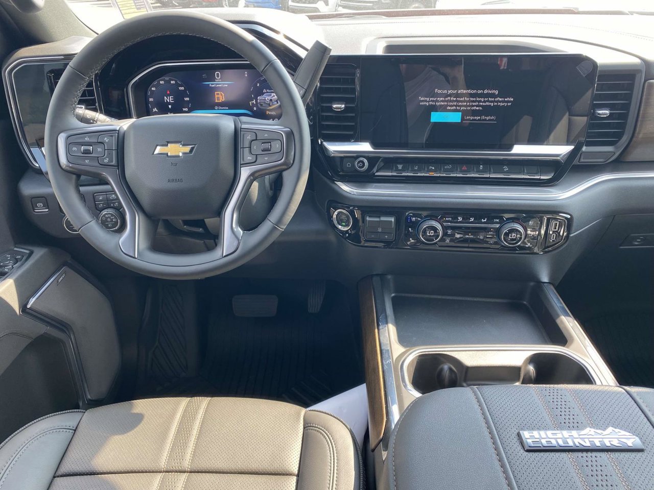 New 2026 Chevrolet Silverado 2500 High Country w/ Z71 Off-Road Package AWD/4WD image 10
