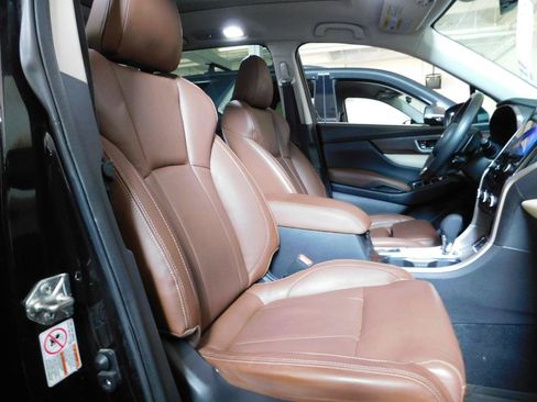 Used 2019 Subaru Ascent Touring w/ Popular Package #2A AWD/4WD image 10