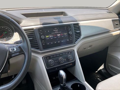Used 2019 Volkswagen Atlas SE FWD image 7