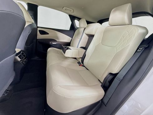 Used 2024 Lexus RX 350 Premium image 25