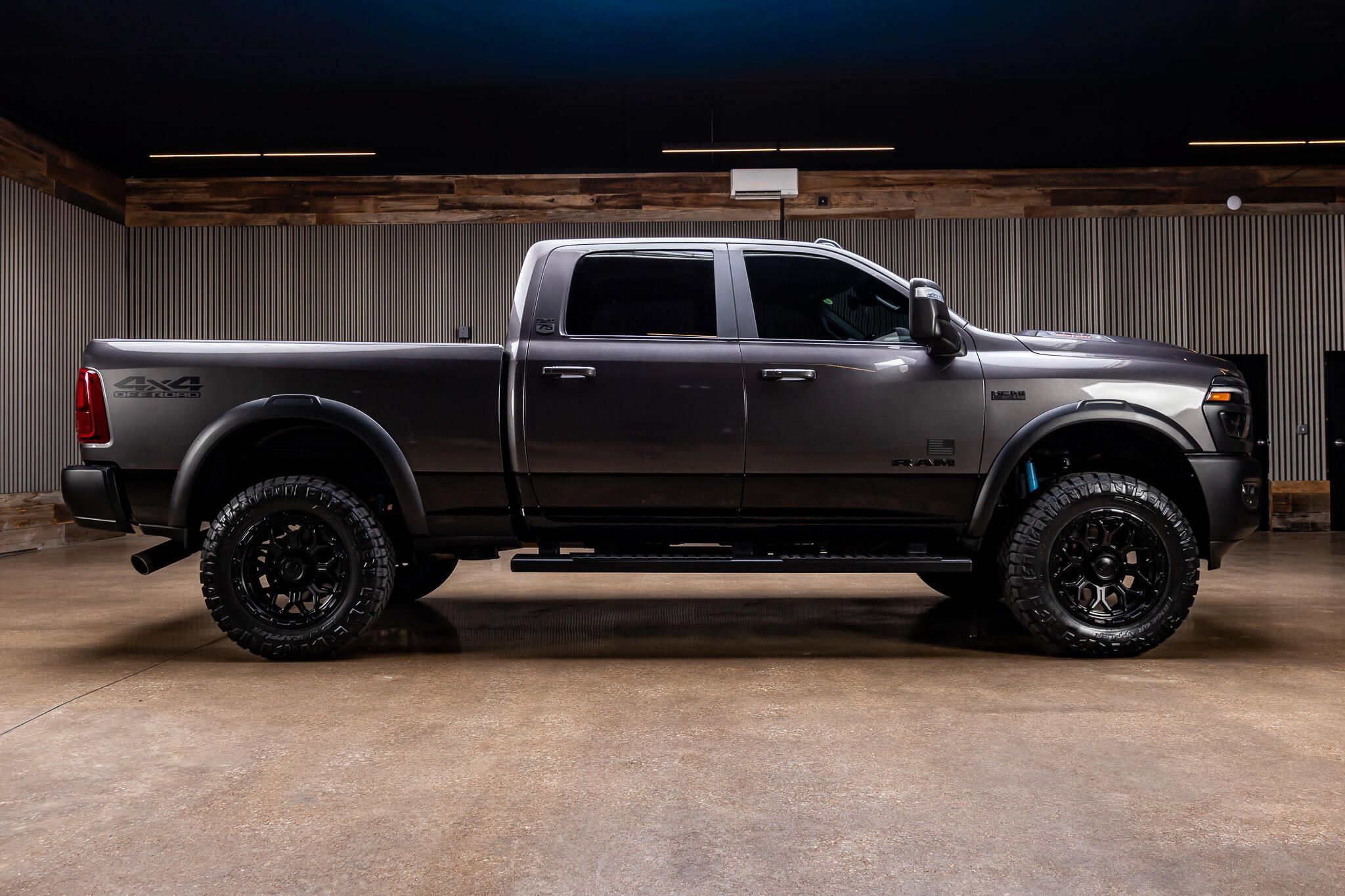Used 2025 RAM 2500 Power Wagon AWD/4WD image 11