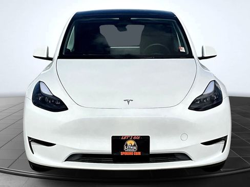 Used 2023 Tesla Model Y Long Range AWD/4WD image 6