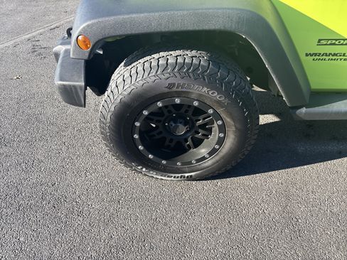 Used 2016 Jeep Wrangler Unlimited Sport w/ Quick Order Package 24S image 11