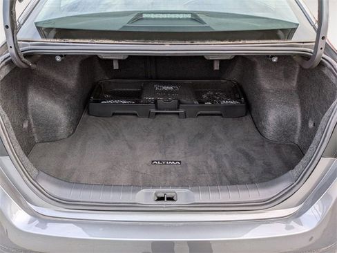 Certified 2024 Nissan Altima 2.5 SR image 32