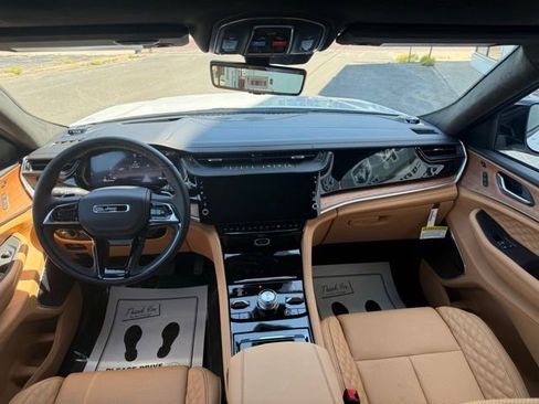 New 2026 Jeep Grand Cherokee Summit AWD/4WD image 11