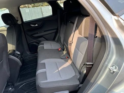 Used 2024 Chevrolet Blazer LT w/ Convenience Package FWD image 22