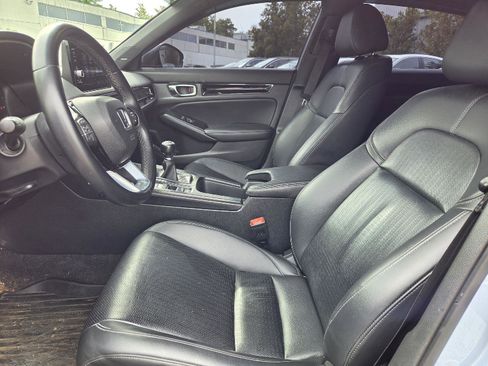 Used 2023 Honda Civic Sport Touring image 6