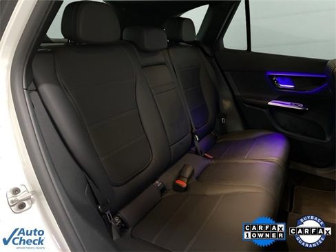 Used 2024 Mercedes-Benz GLC 300 image 69