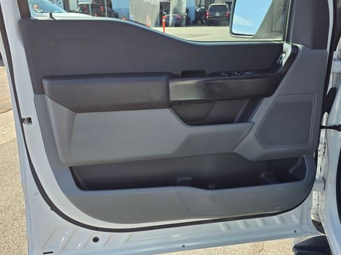 Used 2023 Ford F150 XL w/ Trailer Tow Package image 24