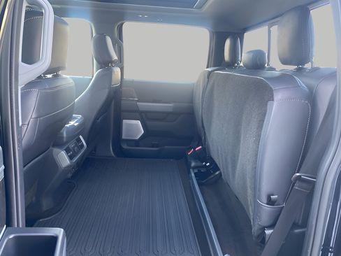 Used 2021 Ford F150 Lariat w/ Equipment Group 502A High image 12