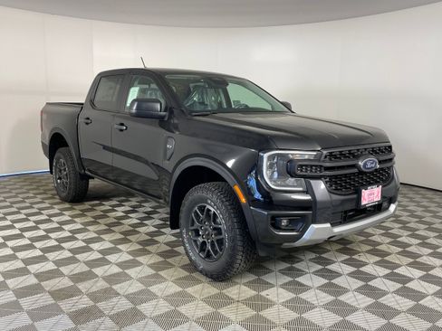 New 2025 Ford Ranger XLT w/ FX4 Off-Road Package image 7